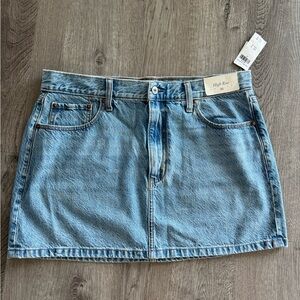Abercrombie high rise denim skirt